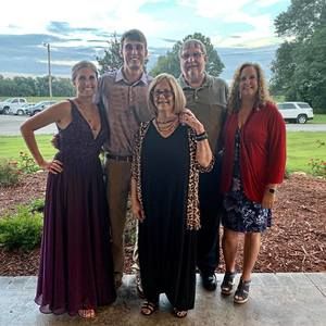 Meet your Posher, Joyce